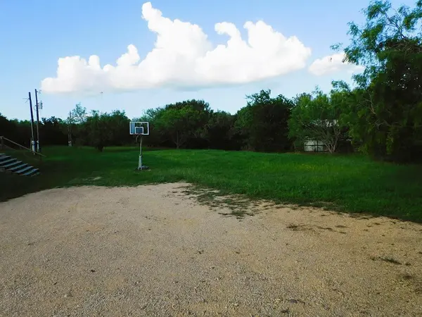 1770 St Johns RD, Dale, TX 78616