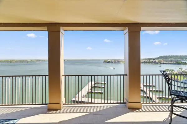 1001 The Cape #44, Horseshoe Bay, TX 78657