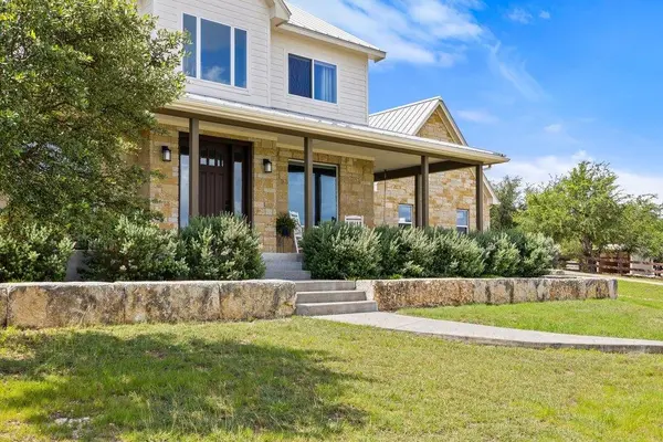 1051 Trailhead CIR, Dripping Springs, TX 78620