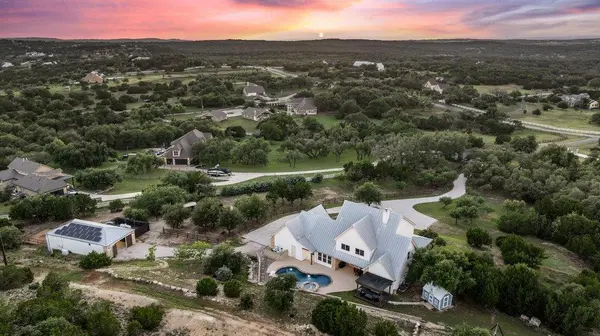 1051 Trailhead CIR, Dripping Springs, TX 78620