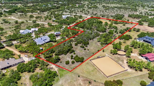 201 Medlin Creek LOOP, Dripping Springs, TX 78620