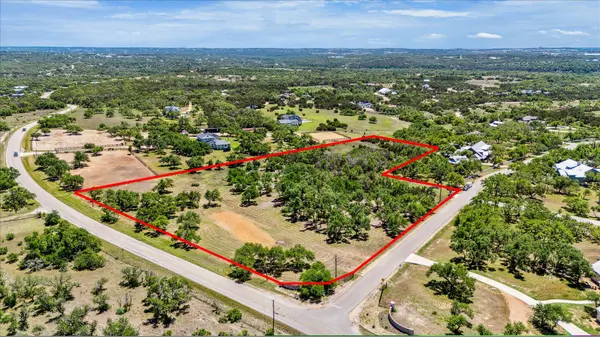 201 Medlin Creek LOOP, Dripping Springs, TX 78620