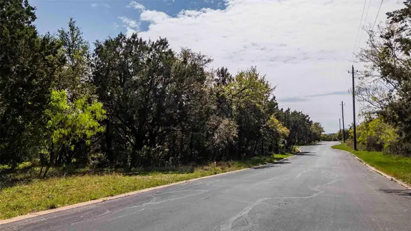 551 Lake View DR, Spicewood, TX 78669