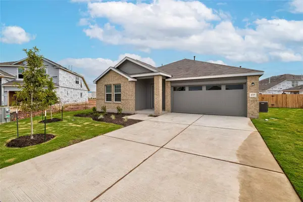 416 Escondido CIR, San Marcos, TX 78666