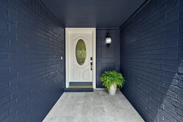 7912 Finch TRL, Austin, TX 78745