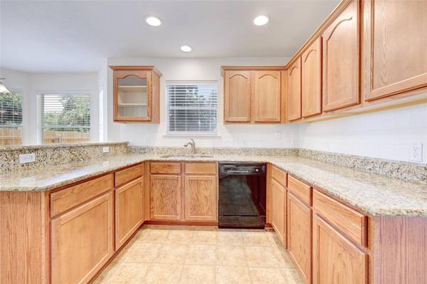 324 Avalanche Ave, Georgetown, TX 78626