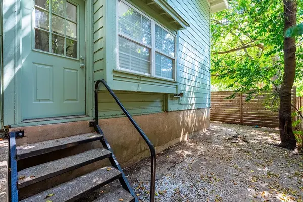 1514 Forest TRL #106, Austin, TX 78703