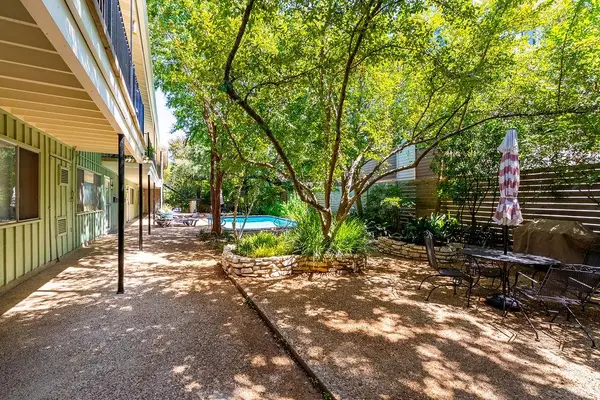 1514 Forest TRL #106, Austin, TX 78703