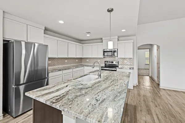 108 W Eli Chandler ST, Blanco, TX 78606