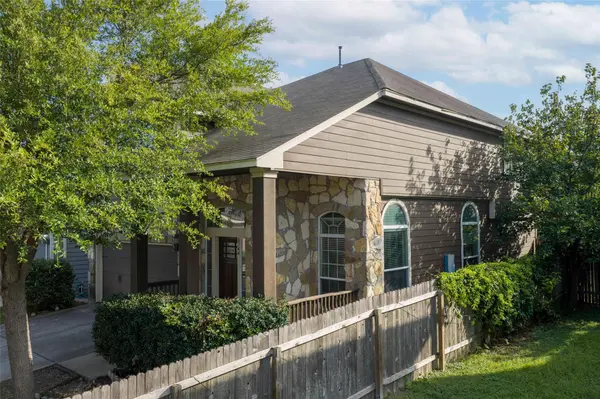 8744 Blackvireo DR, Austin, TX 78729