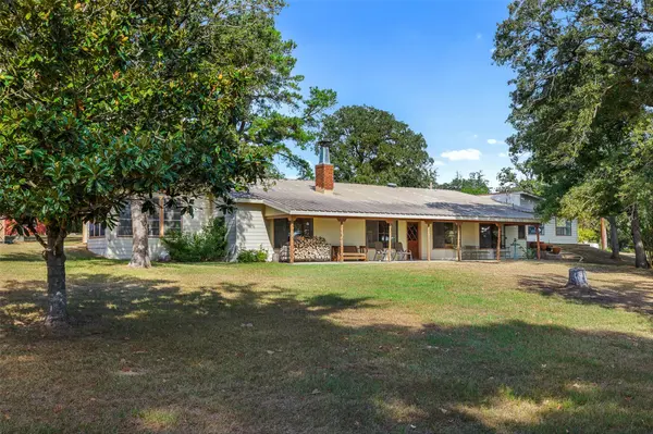 179 Stiewert LN, Paige, TX 78659