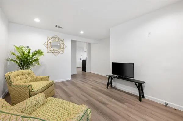 901 Valdez ST #1-3, Austin, TX 78741