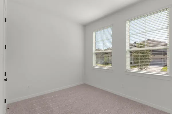 4408 College Square DR, Round Rock, TX 78665