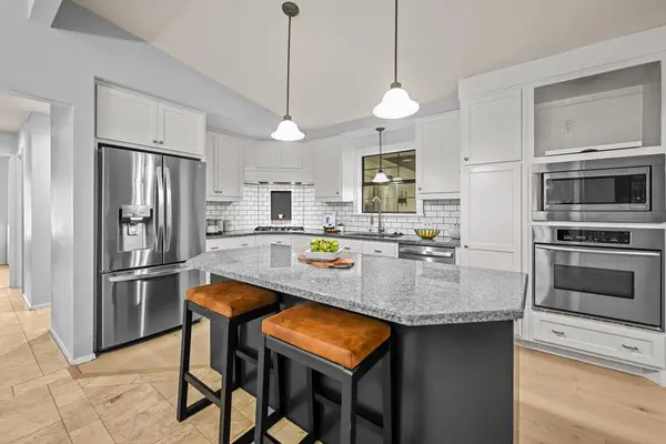 6713 Colina LN, Austin, TX 78759