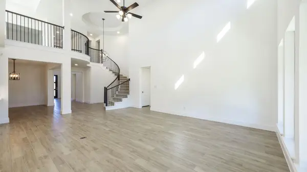 1332 White Daisy LN, Georgetown, TX 78628