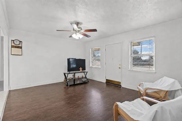 1115 Sycamore ST, San Marcos, TX 78666