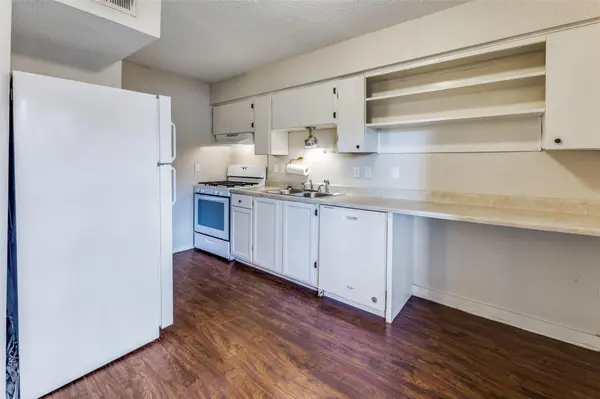 620 S 1st ST #103, Austin, TX 78704