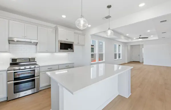 192 Frontera DR, Bastrop, TX 78602