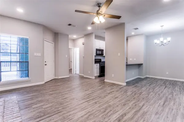 11301 Nicole A CV #A, Austin, TX 78753