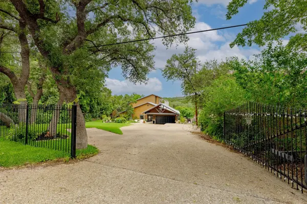14951 Arrowhead DR, Volente, TX 78641