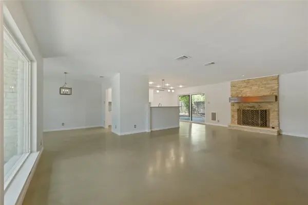 2500 Candlewood CT, Austin, TX 78741