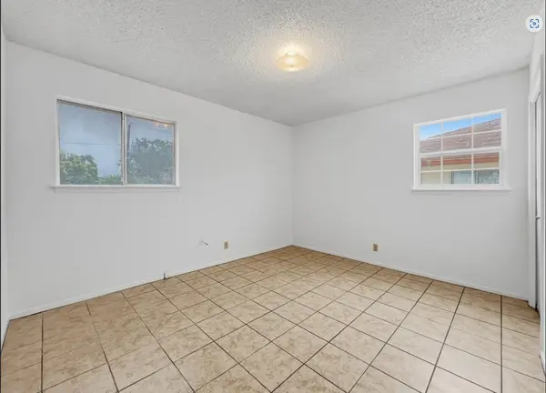 3427 WILLOWRUN DR #D, Austin, TX 78704