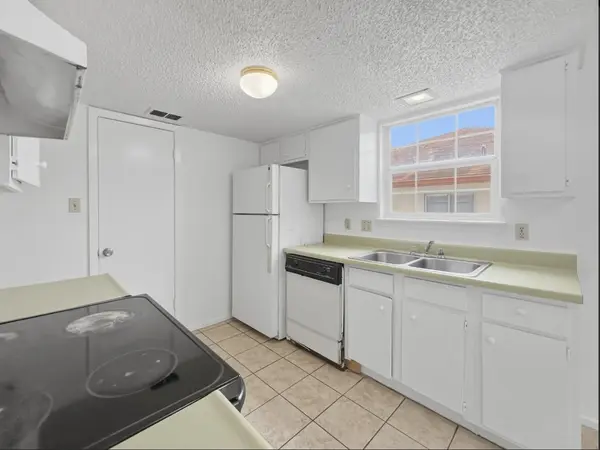 3427 WILLOWRUN DR #D, Austin, TX 78704