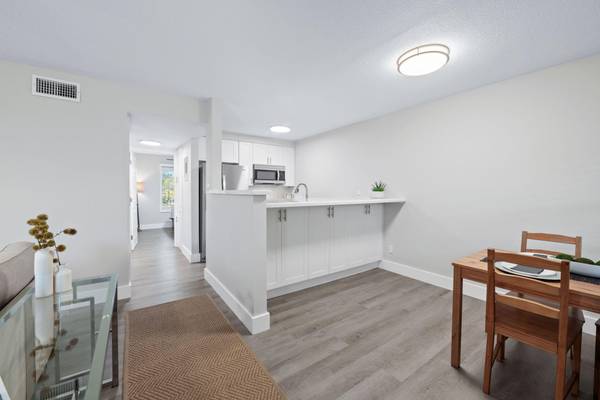 7801 Shoal Creek BLVD #203, Austin, TX 78757