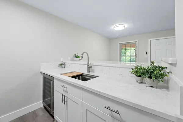7801 Shoal Creek BLVD #203, Austin, TX 78757