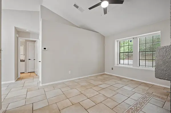 4303 Creek Ledge #B-1, Austin, TX 78731