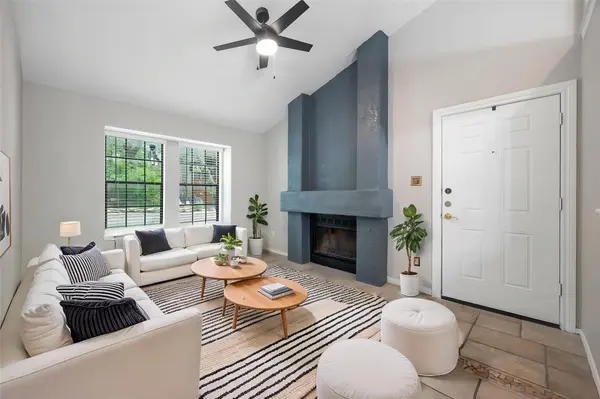 4303 Creek Ledge #B-1, Austin, TX 78731