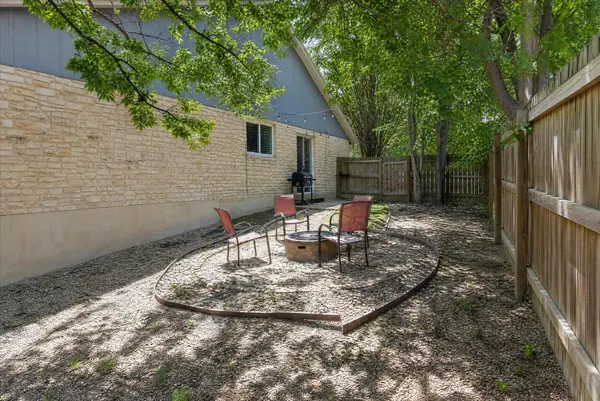11815 Lochridge DR, Austin, TX 78758