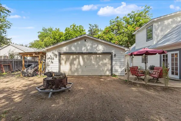904 Spring ST, Bastrop, TX 78602