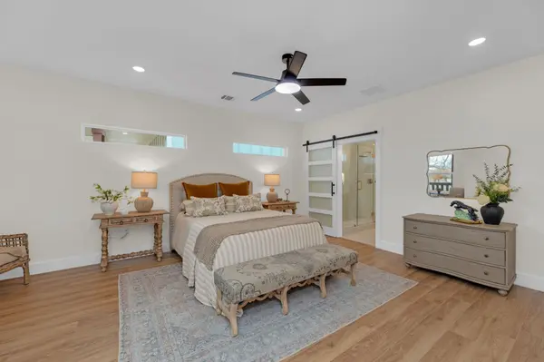 2102 S Church ST, Georgetown, TX 78626