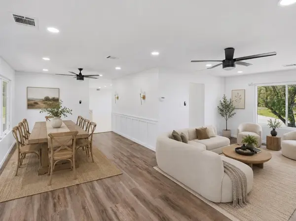 411 Carriage Oaks DR, Liberty Hill, TX 78642