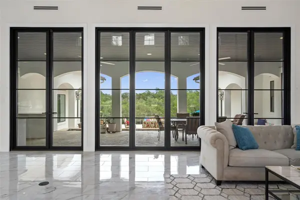 1805 Performer RD, Spicewood, TX 78669