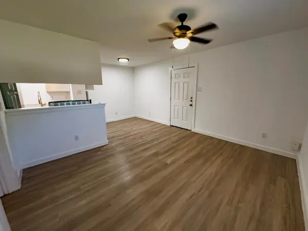4501 Witham LN #107, Austin, TX 78745