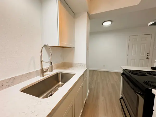 4501 Witham LN #107, Austin, TX 78745