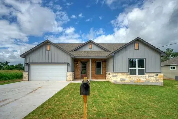 139 Waimanalo DR, Bastrop, TX 78602