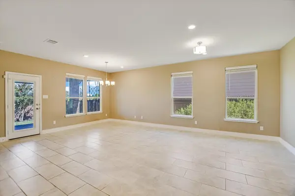 13820 Lyndon B Johnson ST, Manor, TX 78653