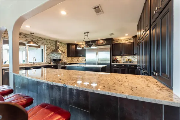 8614 Tip Top DR, Jonestown, TX 78645