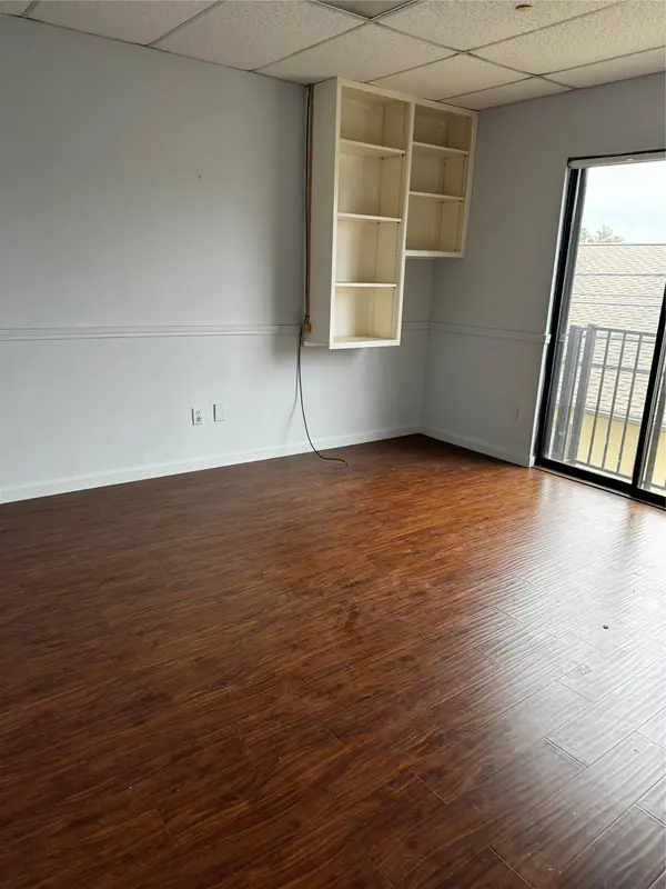 13740 N Highway 183 HWY #8H, Austin, TX 78750
