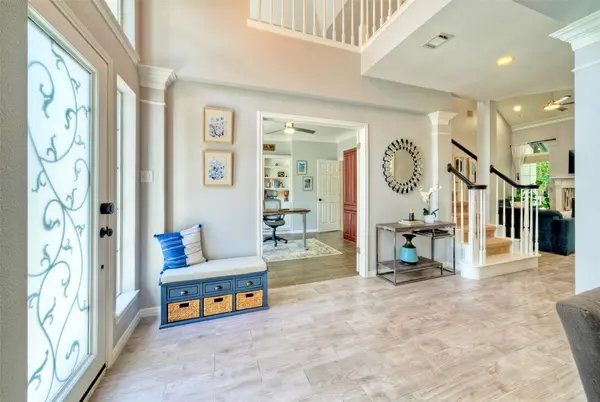 3002 Barton Point CIR, Austin, TX 78733