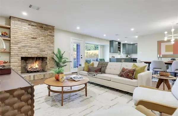 2504 Deerfoot TRL, Austin, TX 78704