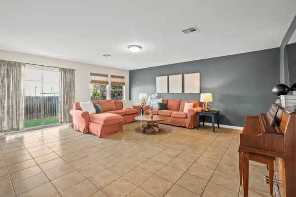 4504 Woodstock DR, Georgetown, TX 78633