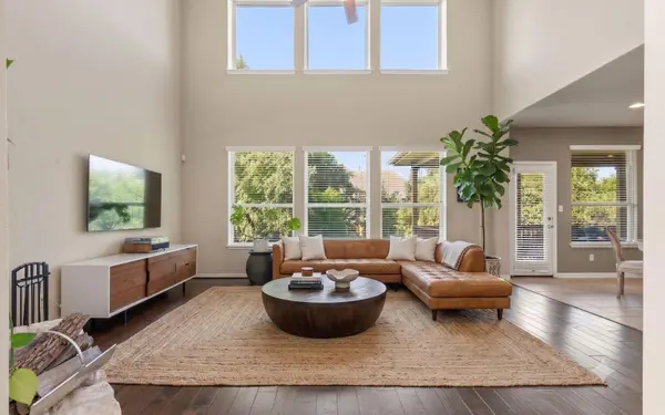 561 Stone View TRL, Austin, TX 78737
