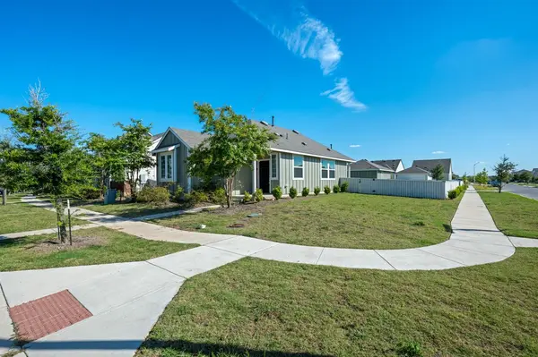 300 Hortus DR, Kyle, TX 78640
