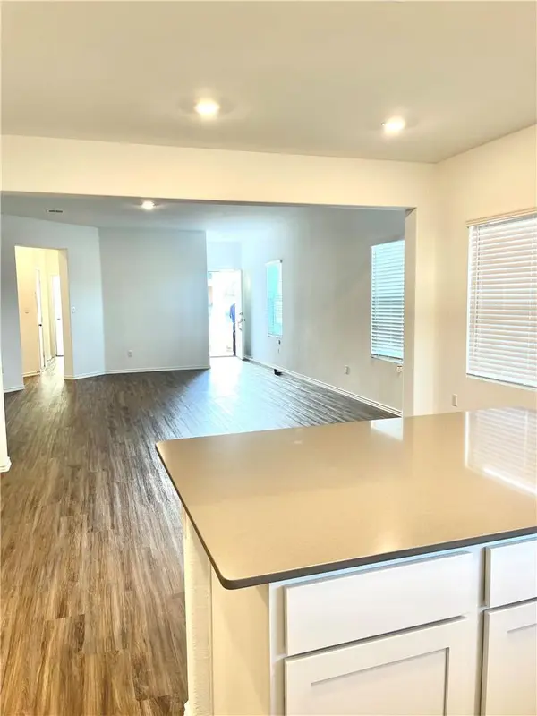 101 Blue Blaze TRL, Georgetown, TX 78628