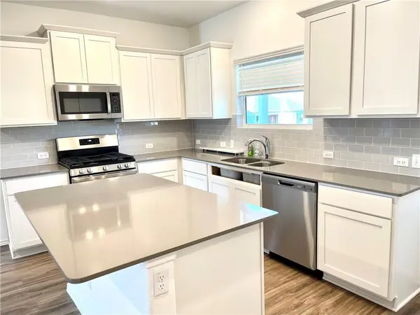 101 Blue Blaze TRL, Georgetown, TX 78628