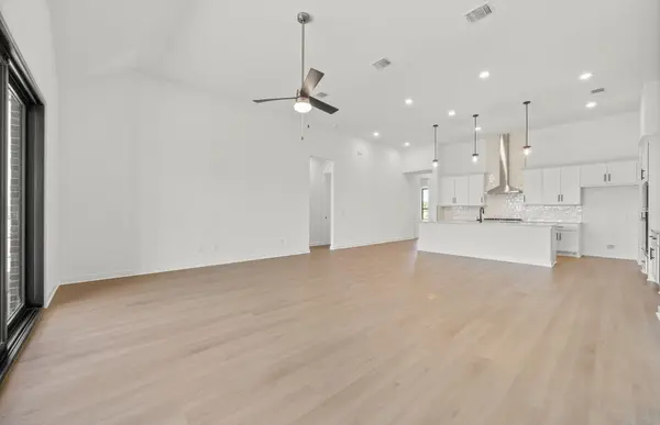 329 Muddy Creek WAY, Kyle, TX 78640